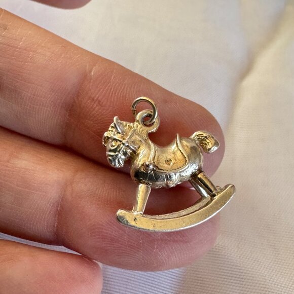 VTG Silver Tone Three Dimensional Rocking Horse Charm Size 0.75'' Length - Picture 3 of 5